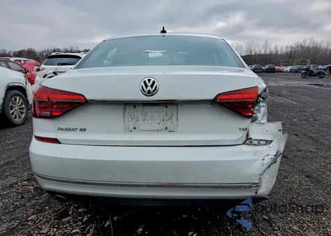 2017 Volkswagen Passat Se z USA, uszkodzony, nr VIN 1VWBT7A3XHC079931